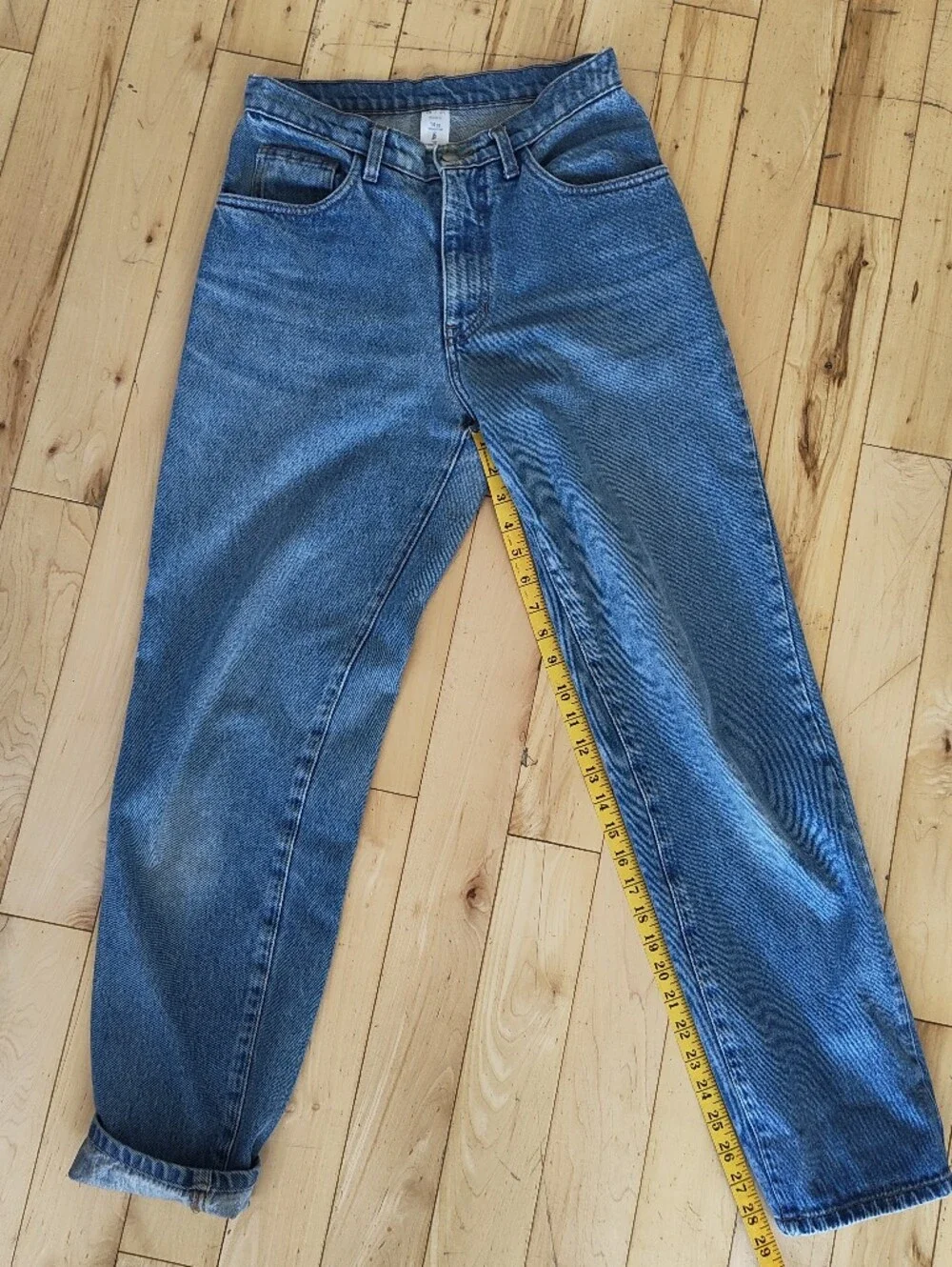 Vintage Mom Jeans - Picture 3 of 7